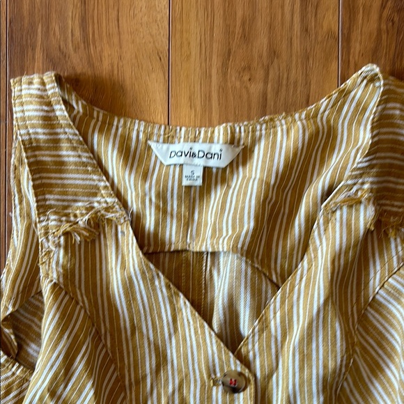 Cream Ruffled Knee-Length Sundress - Picture 2 of 6